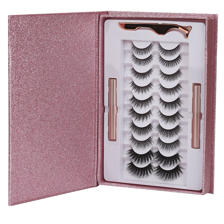 Magneettinen Eyeliner with Eyelashes Kit